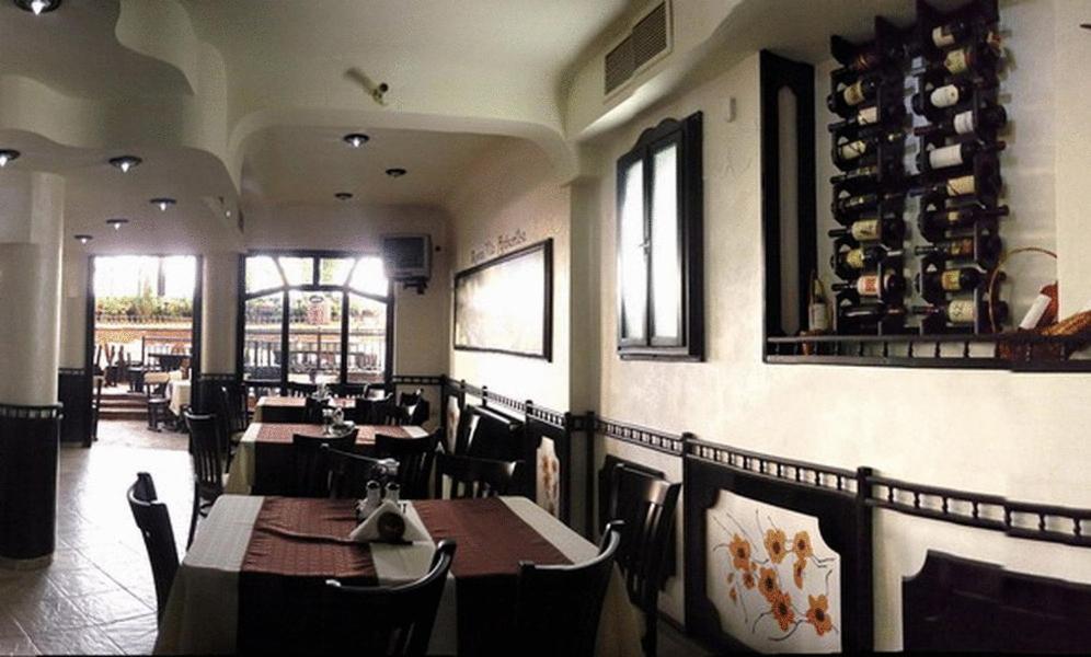Ambaritsa Hotel Gorna Orjahovica Esterno foto